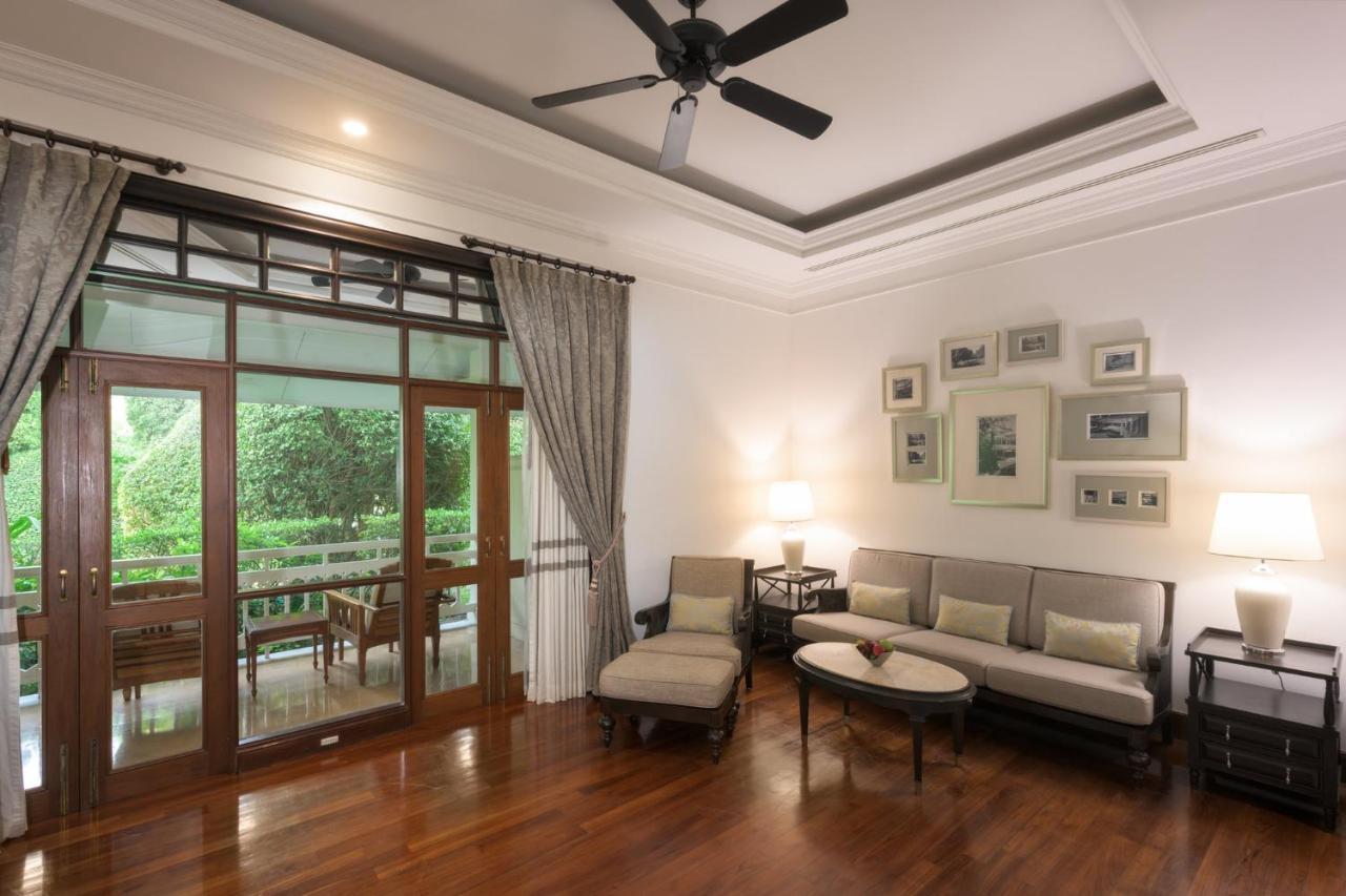 Centara Grand Beach Resort & Villas Hua Hin HHQ Exterior foto A living room at the hotel